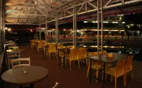 Danau Poso Resort Hotel di Pamona Utara