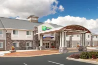 Holiday Inn Express 蒙蒂塞洛