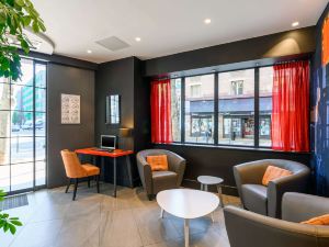 Hotel Sixteen Paris Montrouge