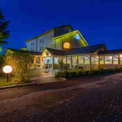 Sky Hotel Goussainville Charles de Gaulle Hotel Exterior