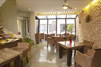 屏東墾丁大街海逸渡假旅店民宿