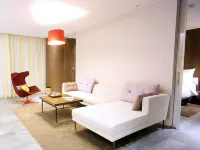 Hotel Royal Beitou Hotels near MRT Guandu Station