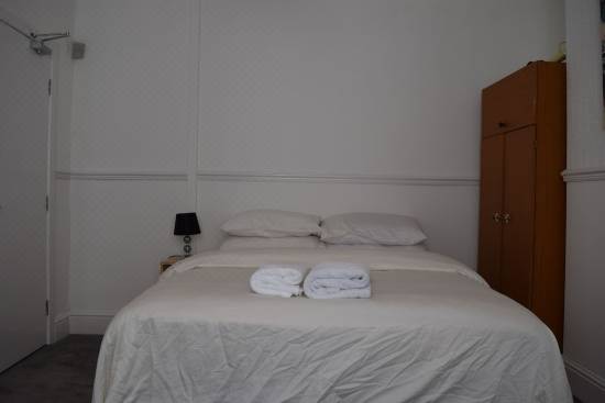 pix Castle View Guest House Mandeville masters guest house 2 room reviews