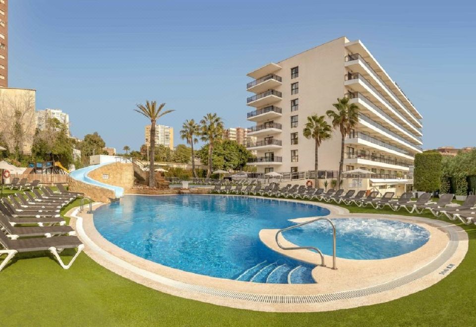 Benidorm’s High Life: A Guide to the Most Exclusive Luxury Hotels