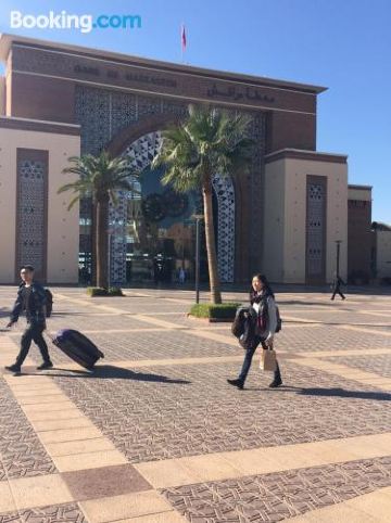 Hotel Exterior Zina Photo