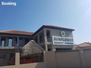 Sunflower Guesthouse & Spa