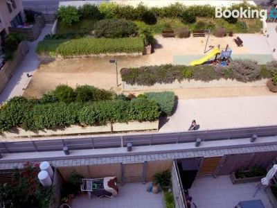 Great Sea-Side Barcelona Apartment