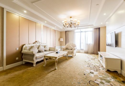 카이위안 만주 셀렉트 호텔 훙차오 허브 내셔널 엑시비션 센터 스토어 썸네일