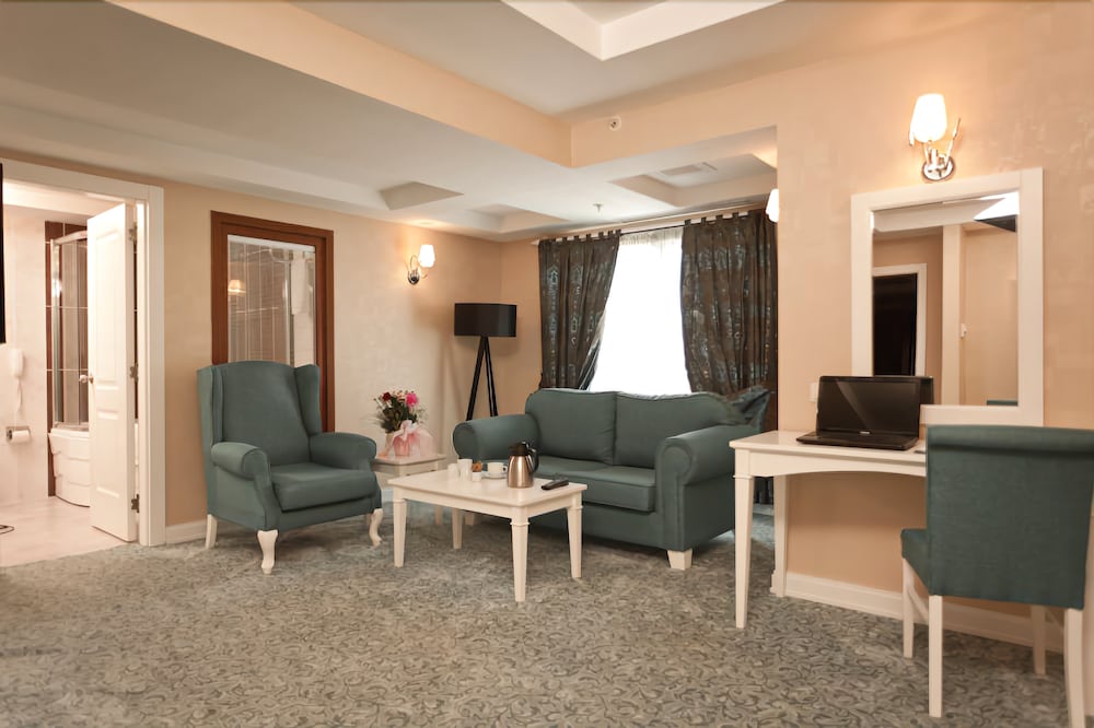 Mercia Hotels & Resorts