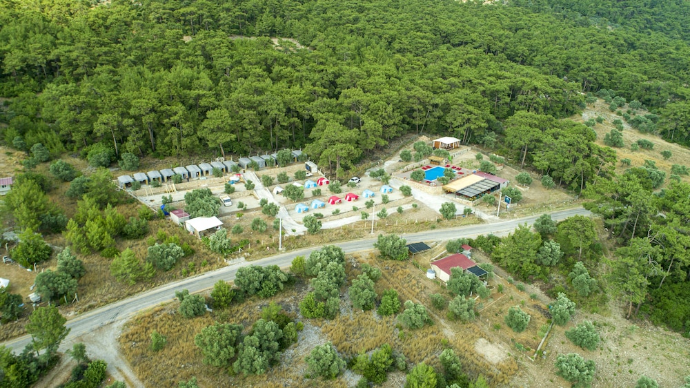 Akyaka - Akbuk Fullmoon Bungalow Camping