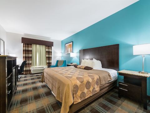 Best Western Plus DeRidder Inn  Suites