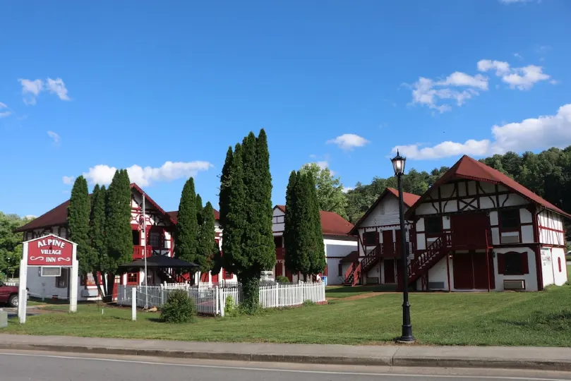 Alpine Village Inn