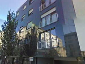 Large Modern Flat 100m2 in City Center - Parking