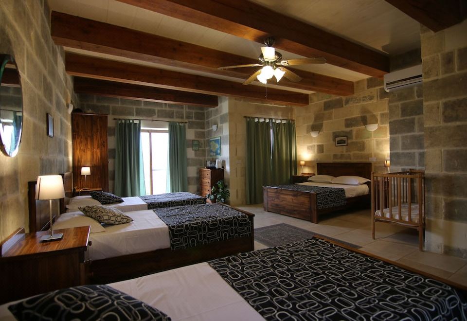 Gozo A Prescindere Bed & Breakfast - Housity