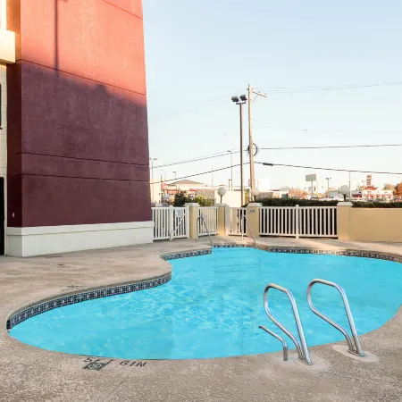 Comfort Inn Midtown