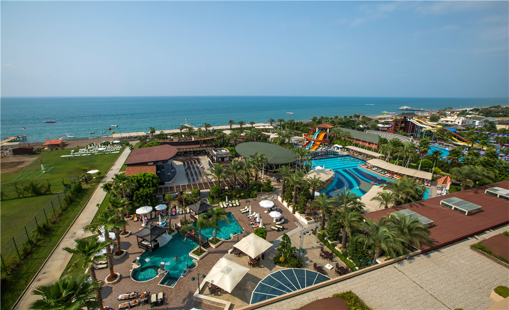 Crystal Family Resort & Spa – All Inclusive