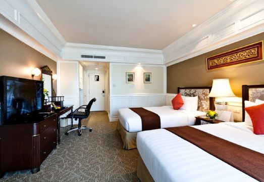 로얄 프린세스 란 루앙 수영장 전경