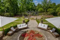 Villa Cora Hotels in Piazzale Michelangelo