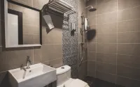 V3 Hotel & Residence Seri Alam Hotels in Masai
