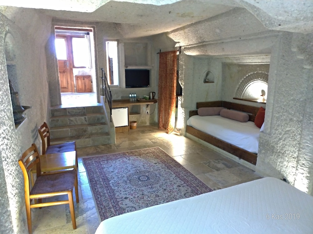 Osmanbey Cave Hotel (Osmanbey Cave House)