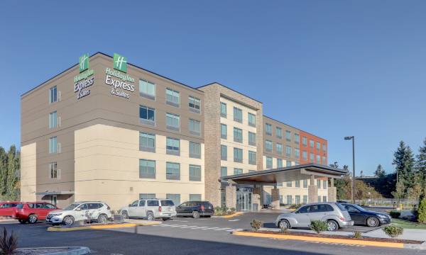 Holiday Inn Express & Suites Auburn Downtown by IHG