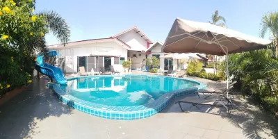 Baan Kaew Ruen Kwan Hotels in Nong Prue