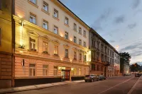 Angelis Hotellit kohteessa Prague 5