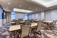 Drury Inn & Suites Cleveland Beachwood - Spa