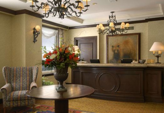 페어몬트 샤토 레이크 루이스