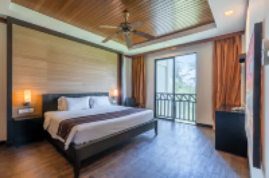 Sabah Beach Villas & Suites