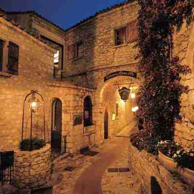 Chateau de La Chevre D or Hotel Exterior