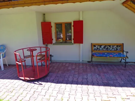 Bergfink Obergeschoss