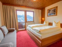 Brandegg Top 3 - balcony