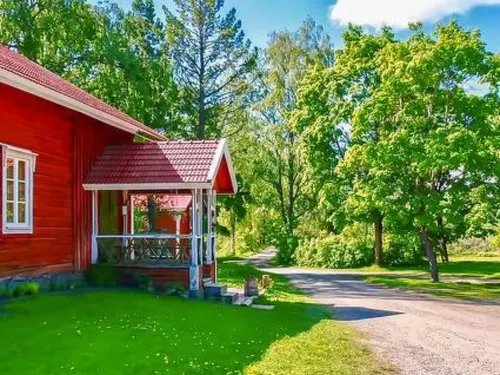Virtaan väentupa فنادق في Sysma