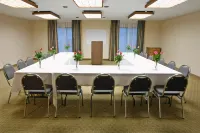 Best Western Pasadena Royale Inn  Suites