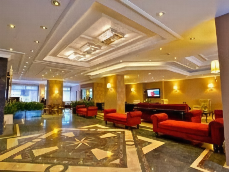 Hotel Grand Emin