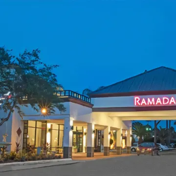Ramada by Wyndham Houston InterContinental Airport East Hotels near George Bush Intercontinental Airport