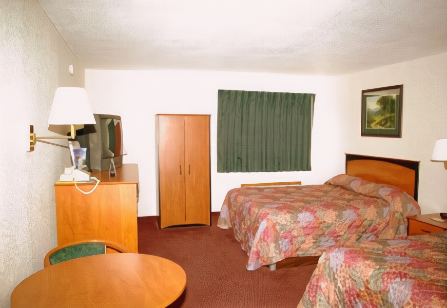 Best Western West Hills Inn