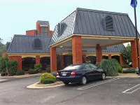 Spark by Hilton Staunton Hotels in Augusta County