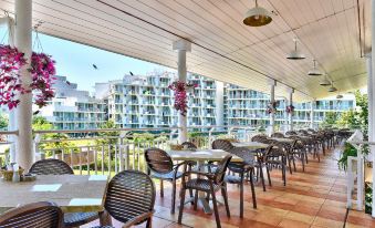 Hotel Sandy Beach