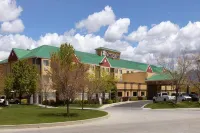 Crystal Inn Hotel & Suites - West Valley City فنادق في West Valley City