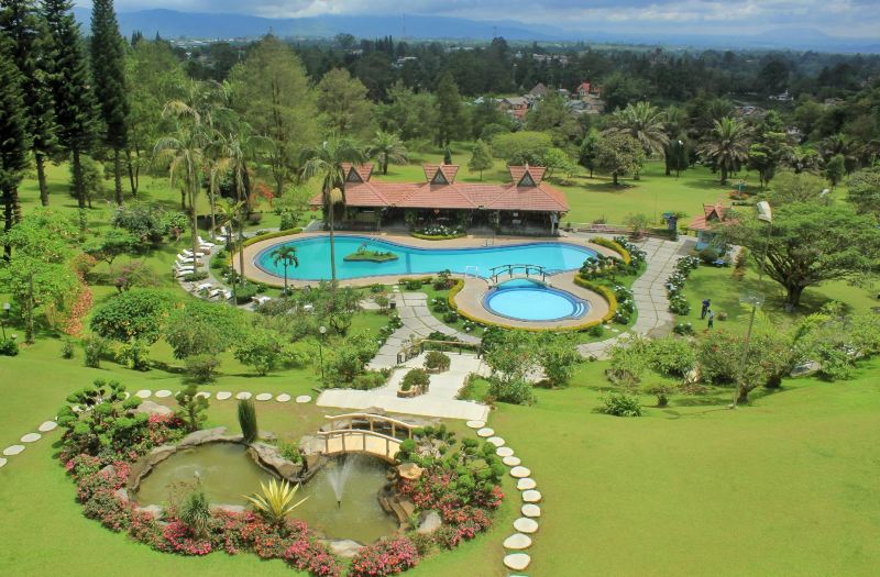 Sinabung Hills Resort Reviews For 4 Star Hotels In Berastagi Trip Com