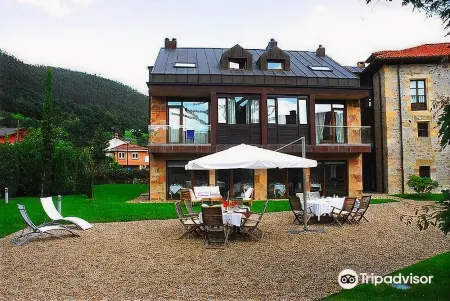 Apartamentos Posada la Robla Отели в г. Альседа