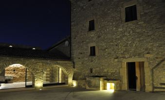 Rural House for 15 in The Heart of Nature - Housity