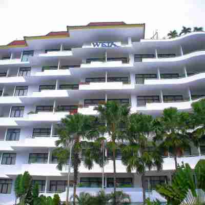 Weta International Hotel Surabaya Hotel Exterior