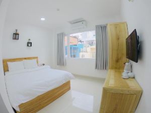 Phan Anh Hotel - Bui Vien Walking Street