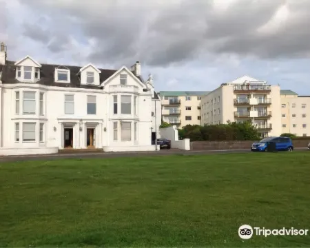 ブルームロッジ ラーグスのホテル