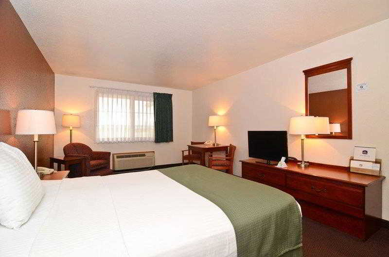 Best Western Firestone Inn & Suites