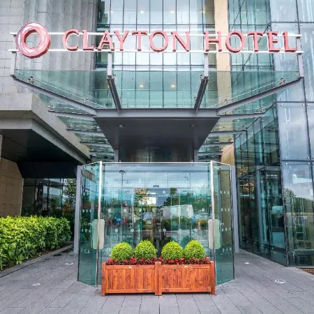 Clayton Hotel Dublin Airport