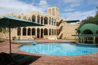 Victoria Falls Rainbow Hotel - Pools